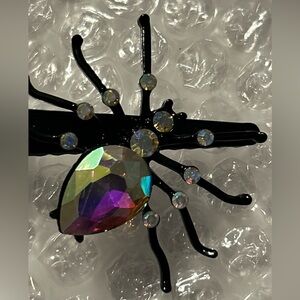Spider Insect Hair Accessory Clip Broach W/Iridescent Rhinestone Emo Goth Punk